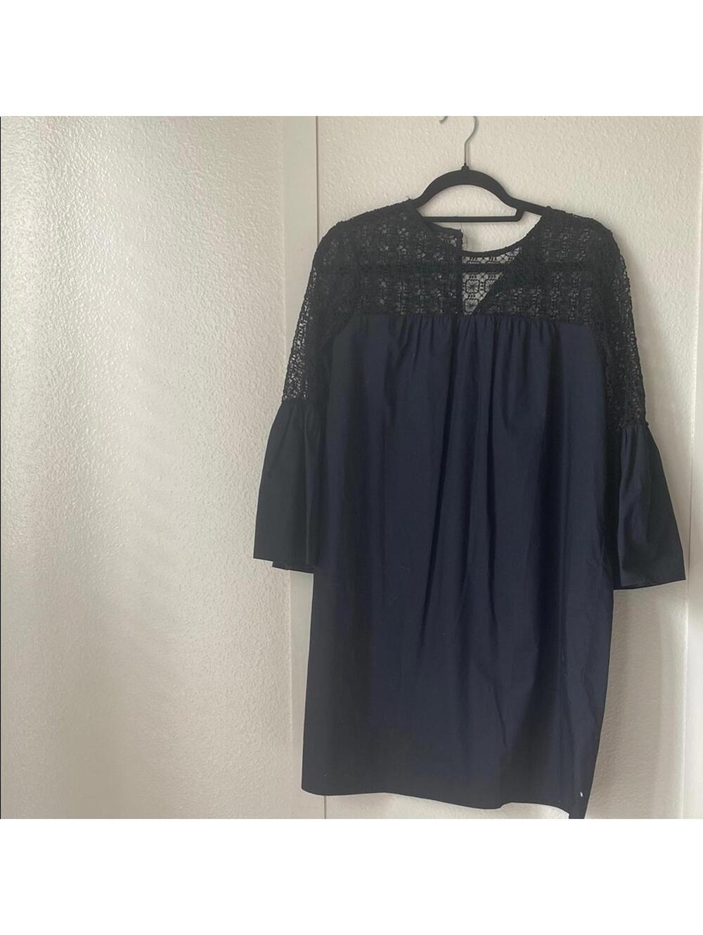 Who What Wear Size M Black Lace Dress Bell Sleeves 3/4 Sleeve Shift